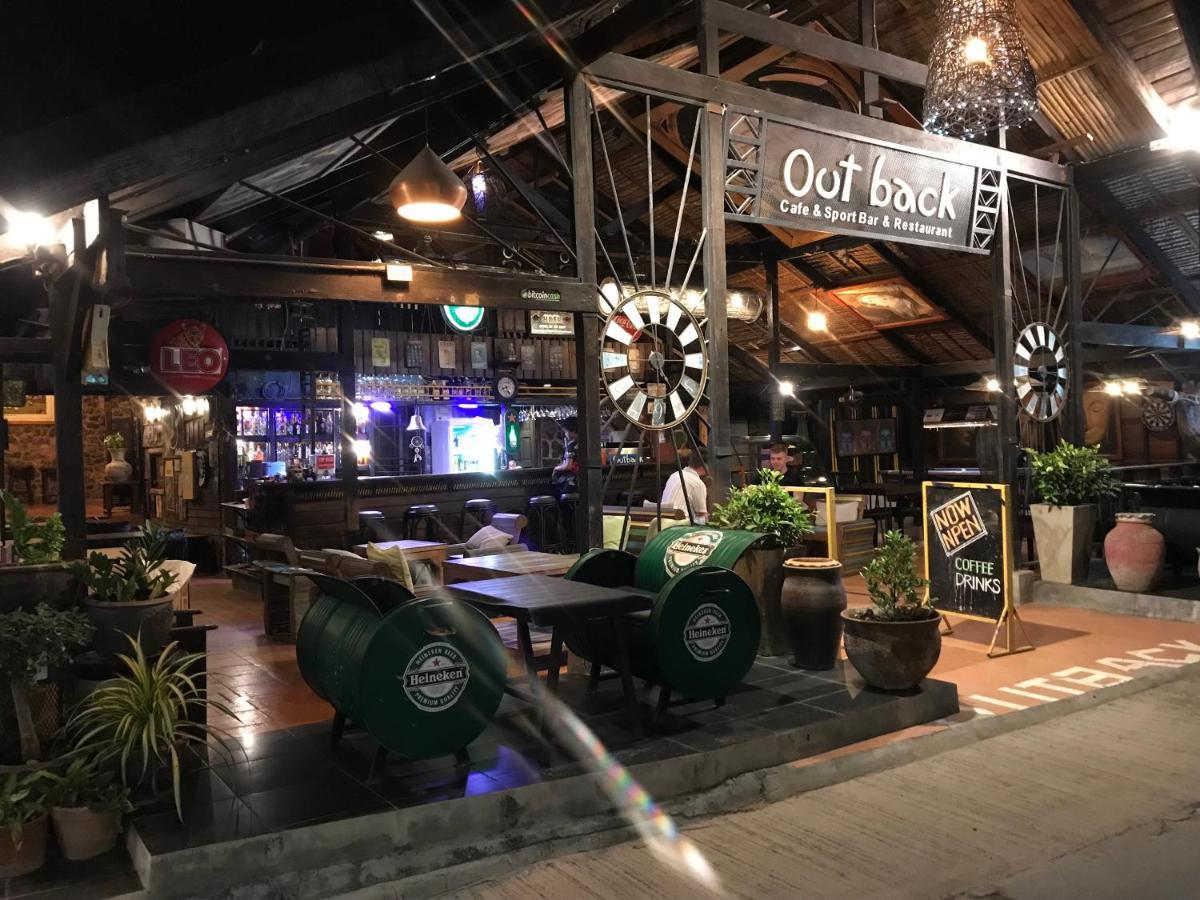 Outback1990 Vandrerhjem Haad Rin Eksteriør bilde